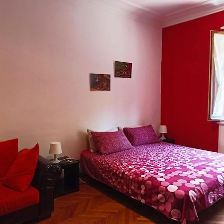La Casa Di Born In Turin Apartment Exterior photo
